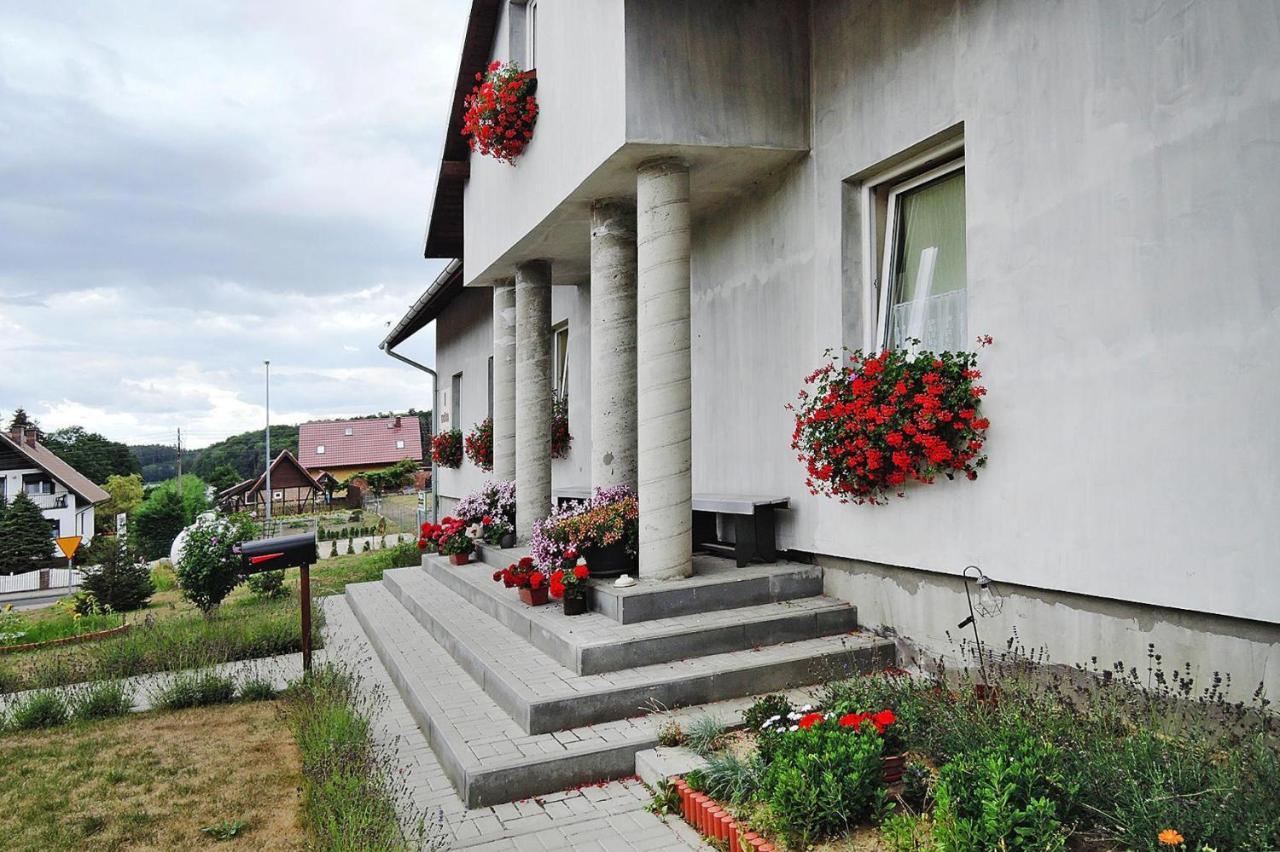Semi-Detached Big House In Kolczewo Located Close To The Lake Exterior photo